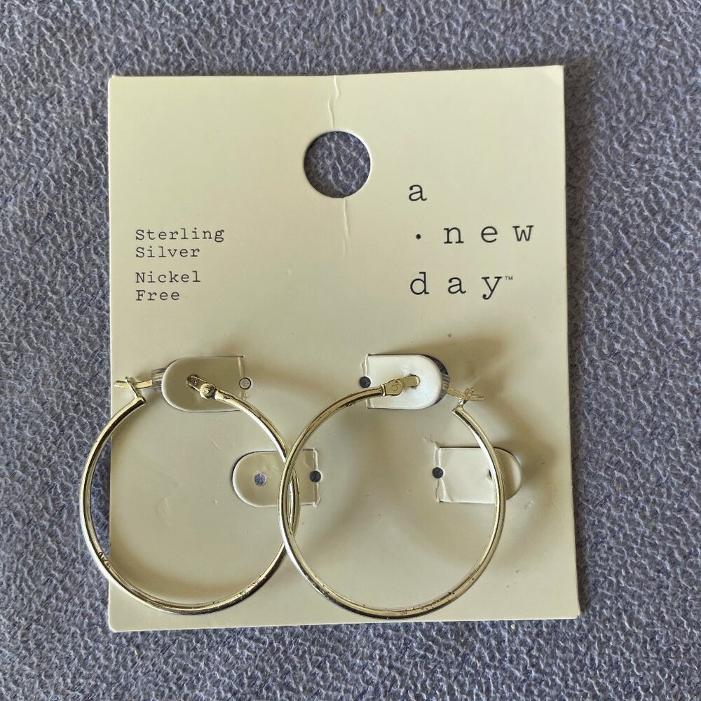 925 Small Hoop Earrings - Brand New